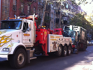 Tow truck vehicle vinyl lettering North Jersey
