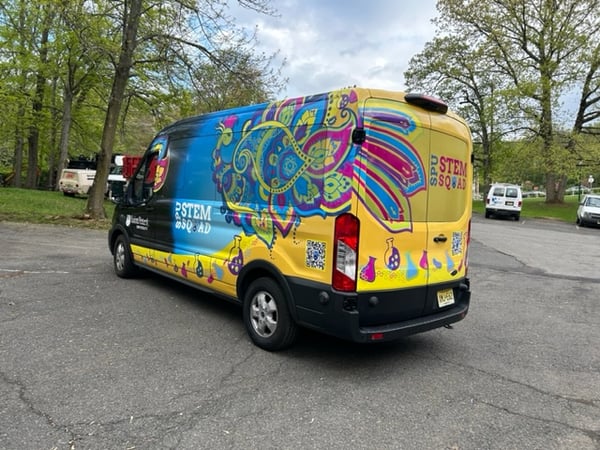 Full Vehicle Wrap Introduces the STEM Squad at Saint Peter's University!_o