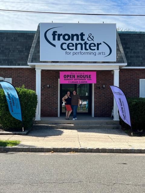 Custom Panel Building Sign Welcomes Customers to Front & Center in Springfield, NJ