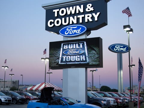 LED Digital Signs in North Jersey for Auto Dealerships
