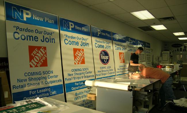 650 4x8 site signs